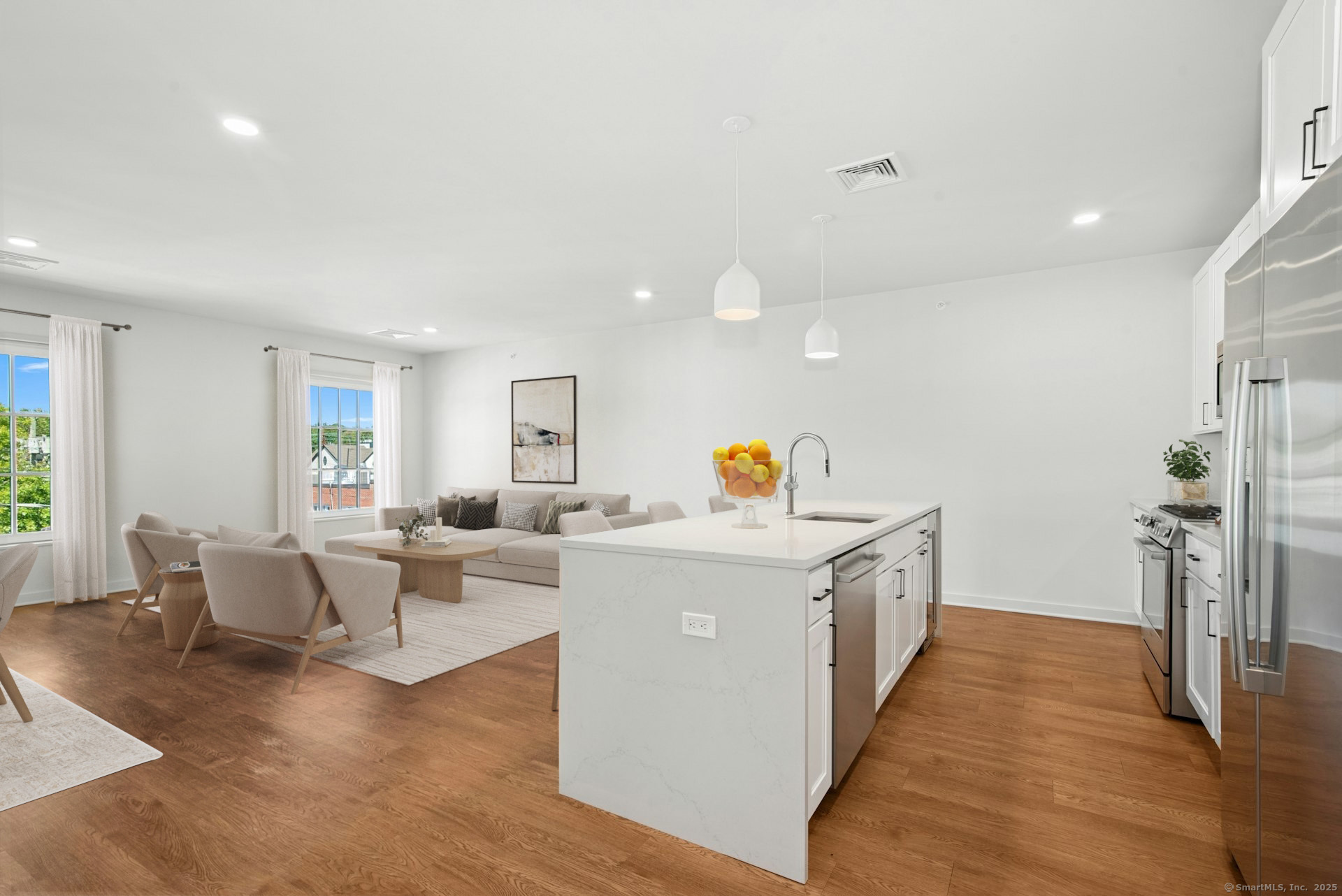 1040 Boston Post Road, Unit 304 Darien, CT 06820 - Photo 6 of 13