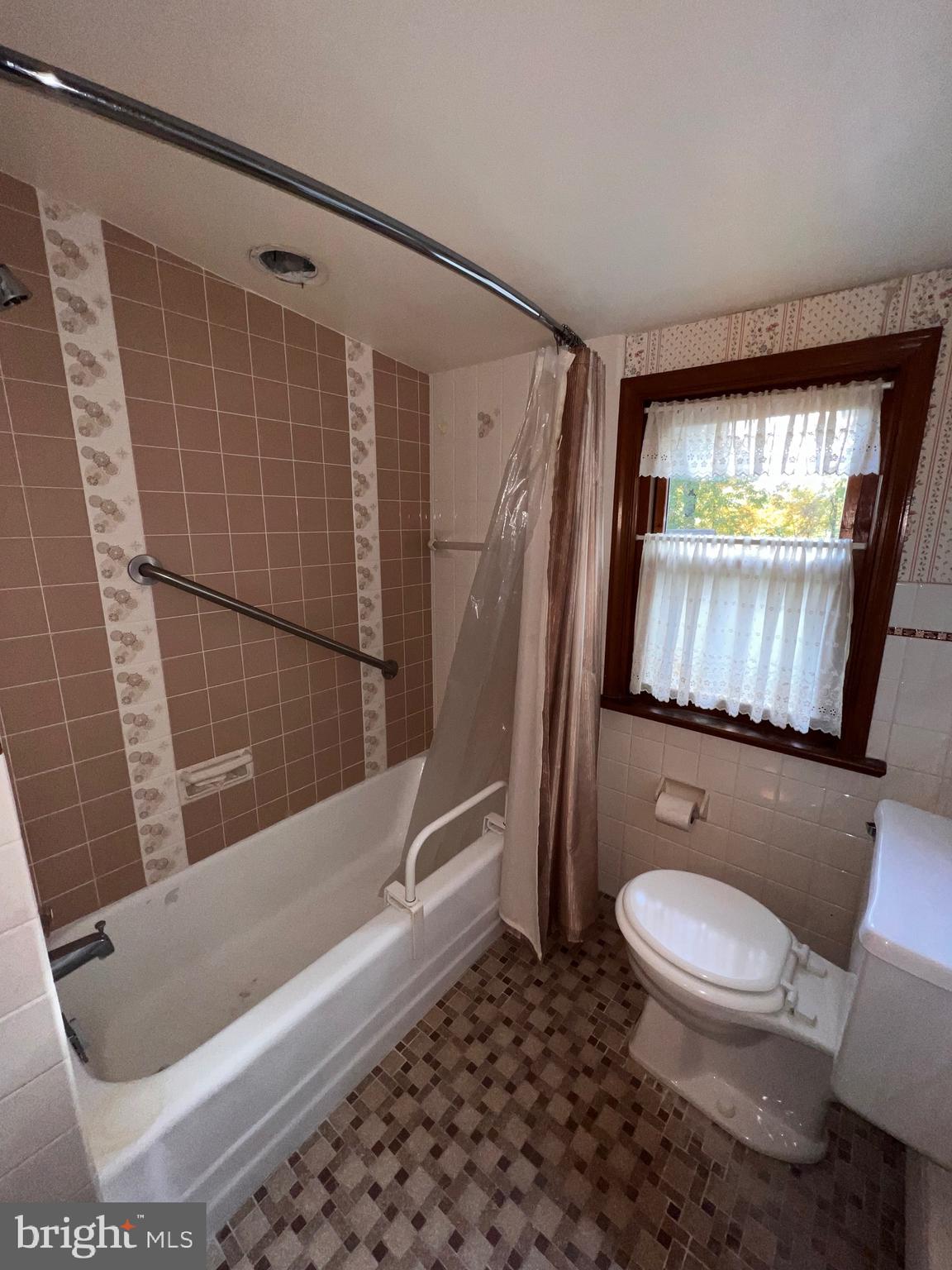 1086 Creamery Road Perkasie, PA 18944 - Photo 22 of 44