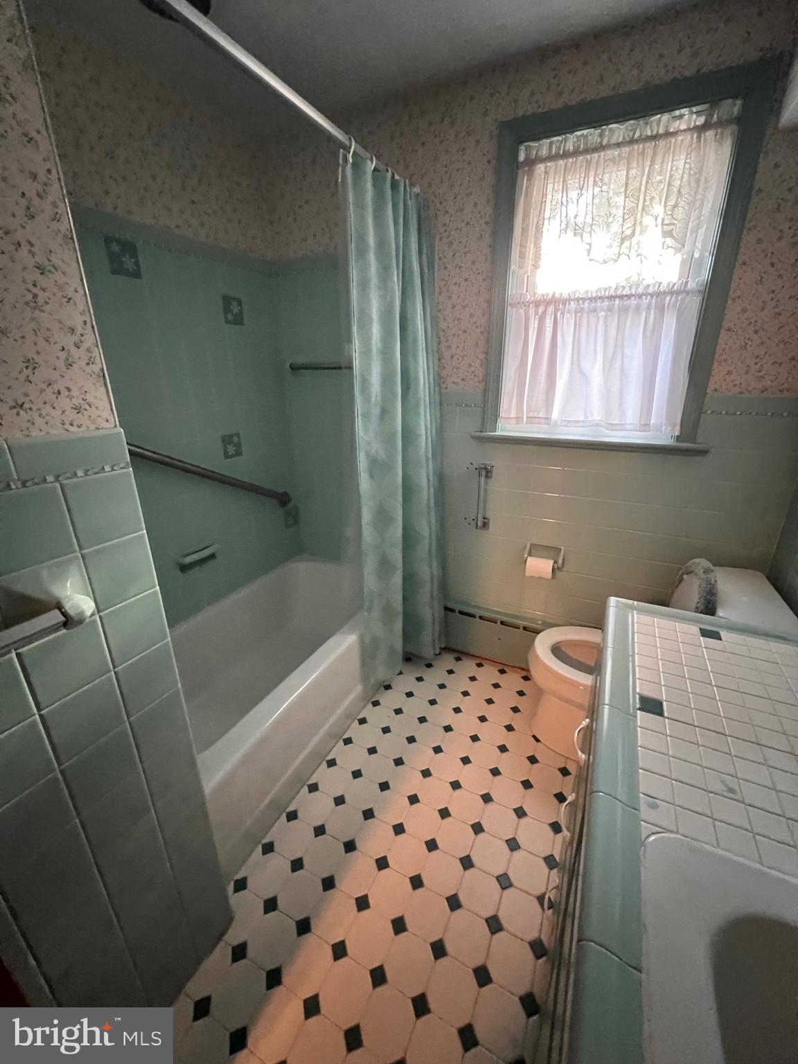 1086 Creamery Road Perkasie, PA 18944 - Photo 32 of 44