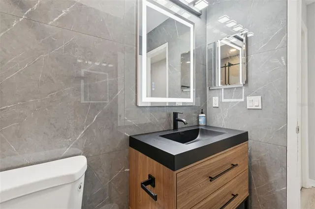 $549,999 | 4720 Heath Avenue, Tampa, FL 33624