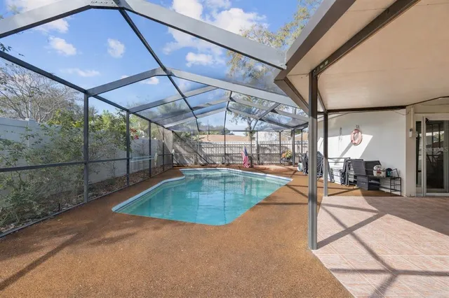 $549,999 | 4720 Heath Avenue, Tampa, FL 33624