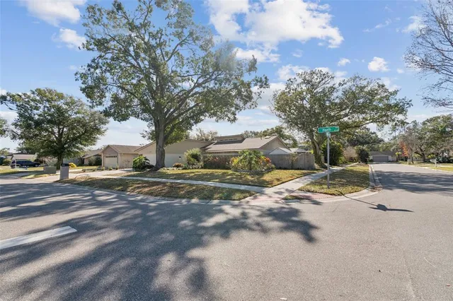 $549,999 | 4720 Heath Avenue, Tampa, FL 33624