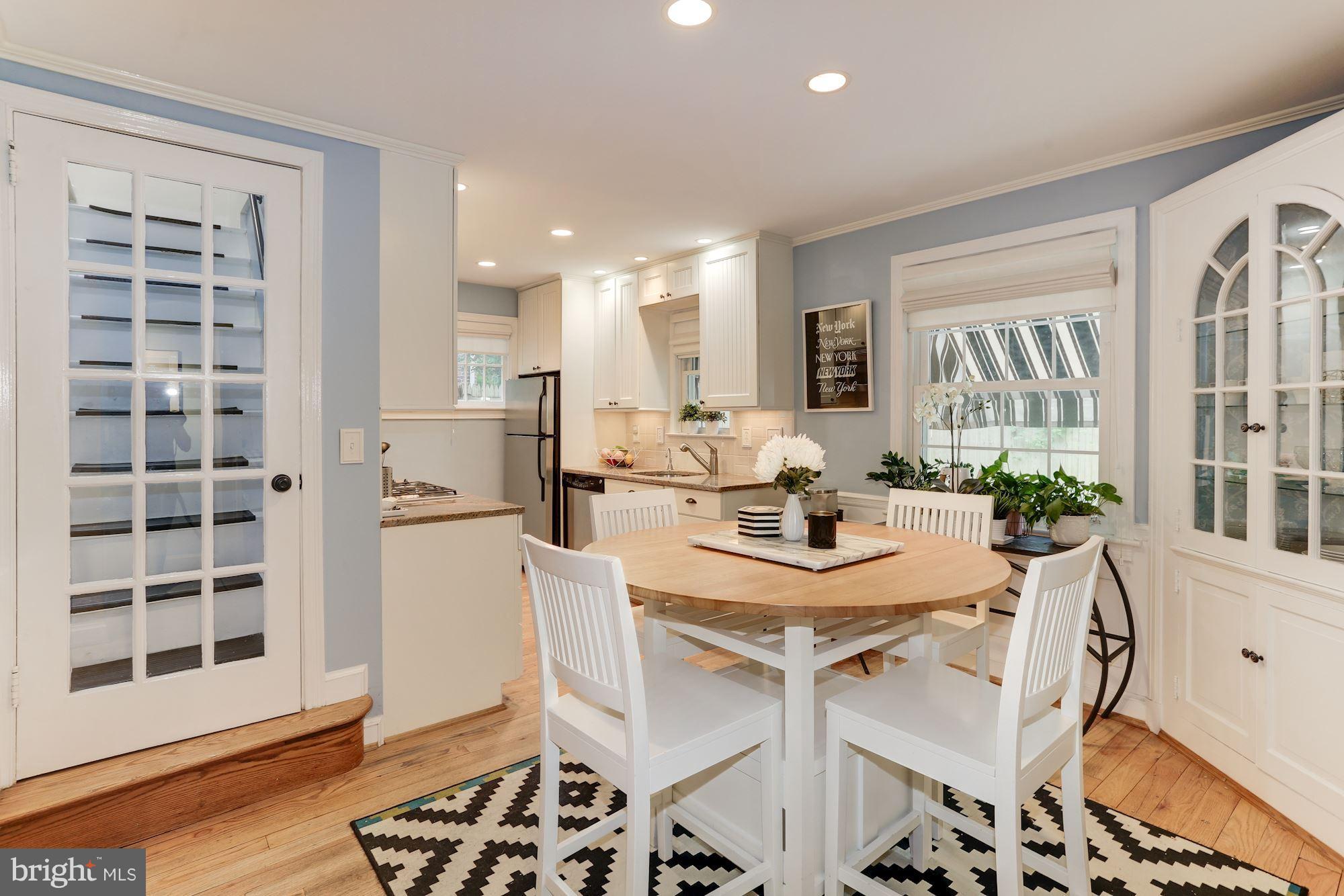 2014 Lansdowne Way Silver Spring, MD 20910 - Photo 4 of 20 Dining Room