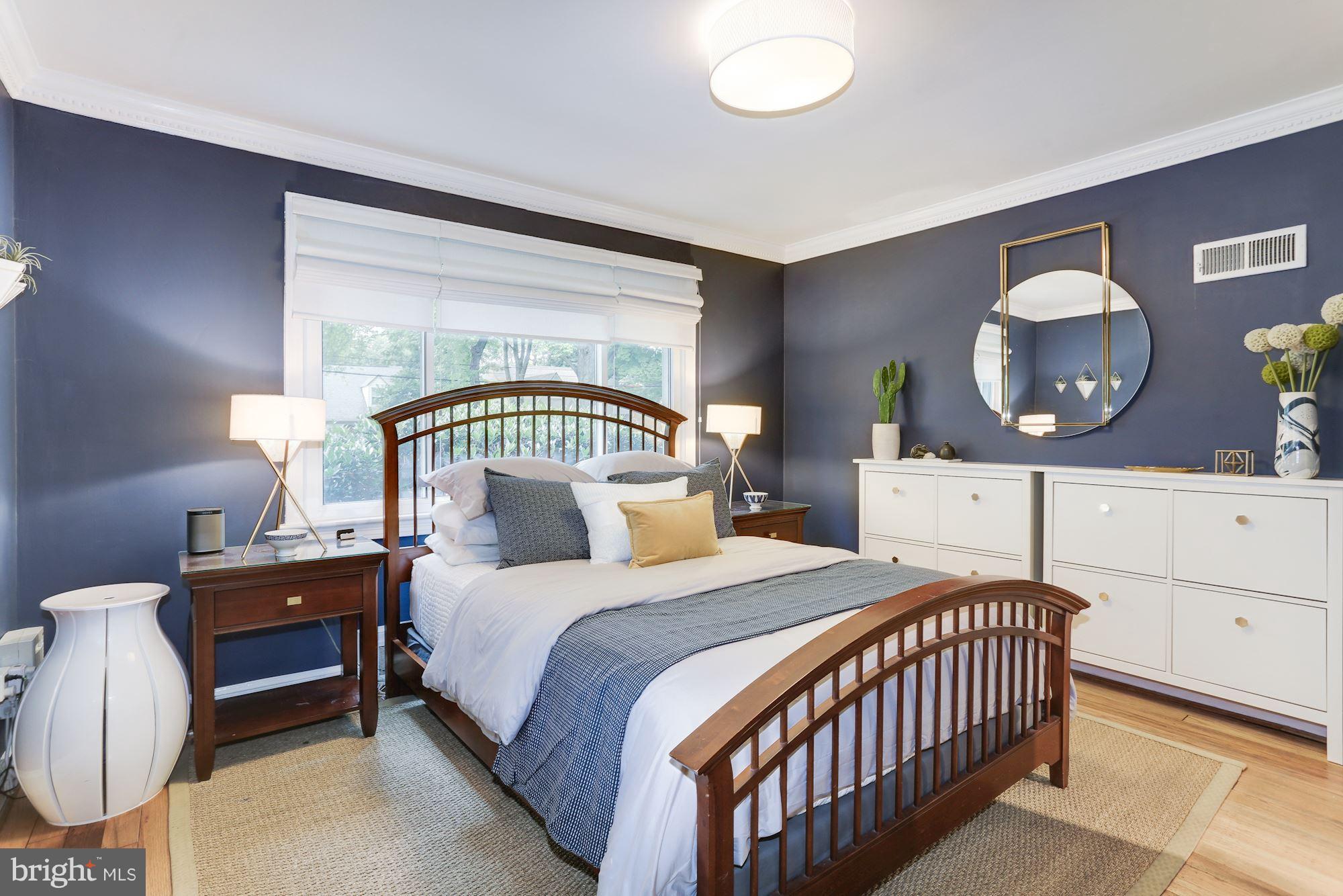 2014 Lansdowne Way Silver Spring, MD 20910 - Photo 9 of 20 Bedroom (Master)