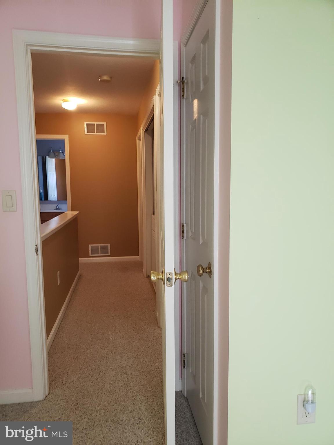 43 East 3rd Avenue Spring Grove, PA 17362 - Photo 22 of 28