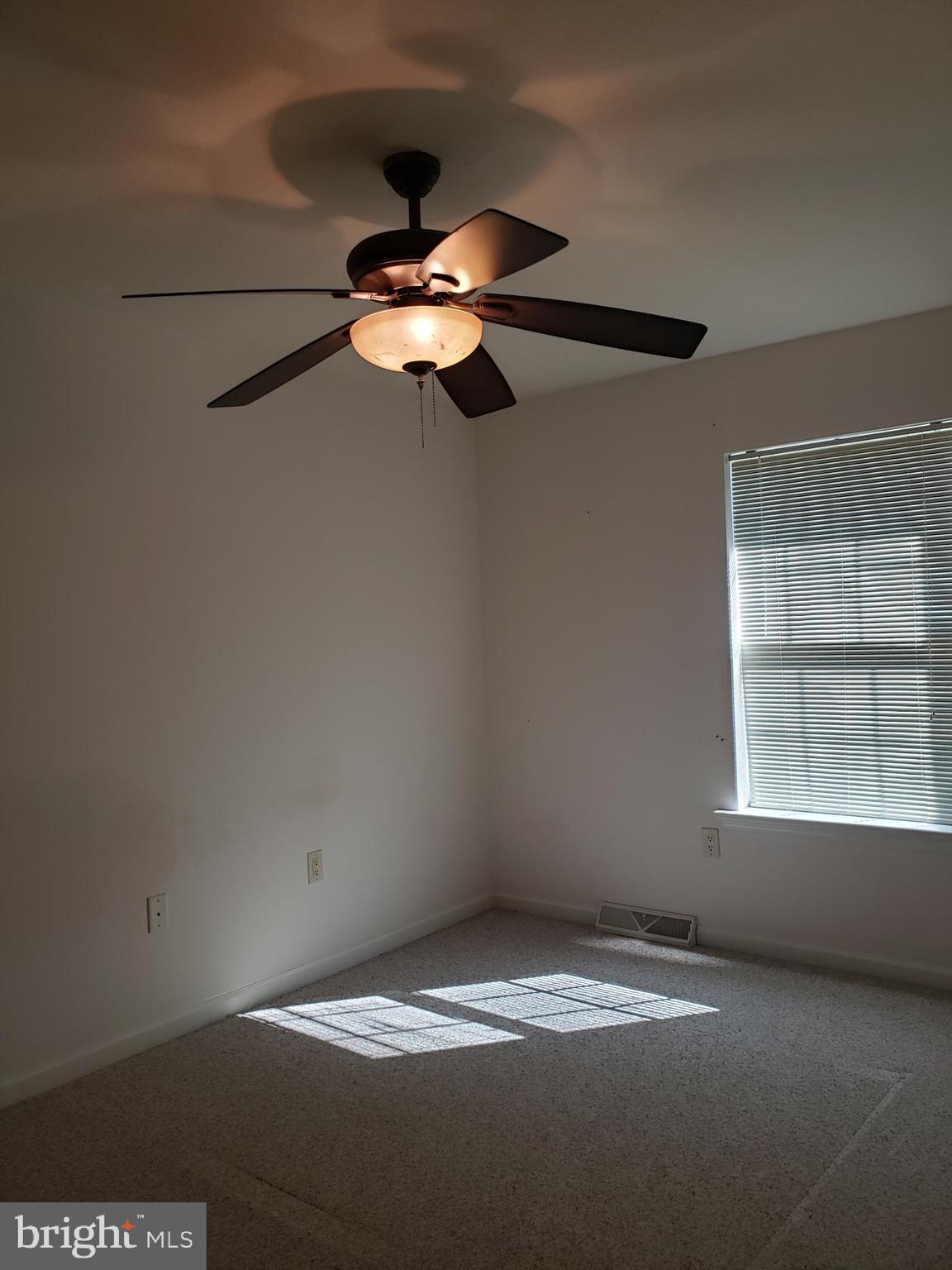 43 East 3rd Avenue Spring Grove, PA 17362 - Photo 23 of 28