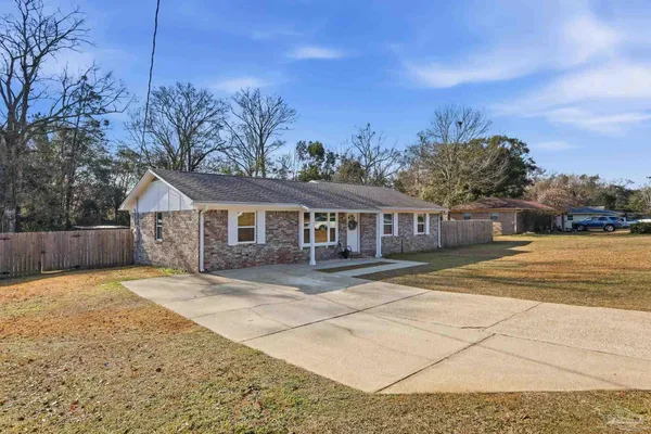 $290,000 | 769 El Camino Drive, Cantonment, FL 32533