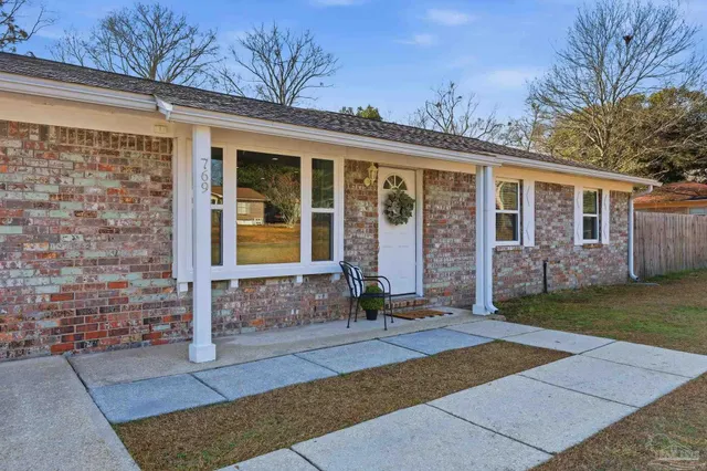 $290,000 | 769 El Camino Drive, Cantonment, FL 32533