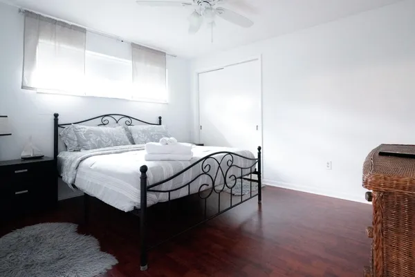 $3,800 | 1351 Oaklawn Court, Fort Myers, FL 33919