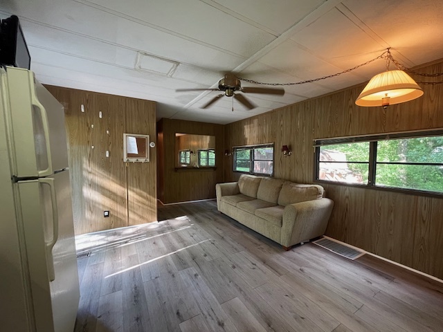 2795 East 28th Road Marseilles, IL 61341 - Photo 4 of 57 a living room with furniture and a chandelier