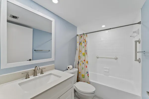 $2,400 | 1605 Highway 1, Unit C401, Jupiter, FL 33477