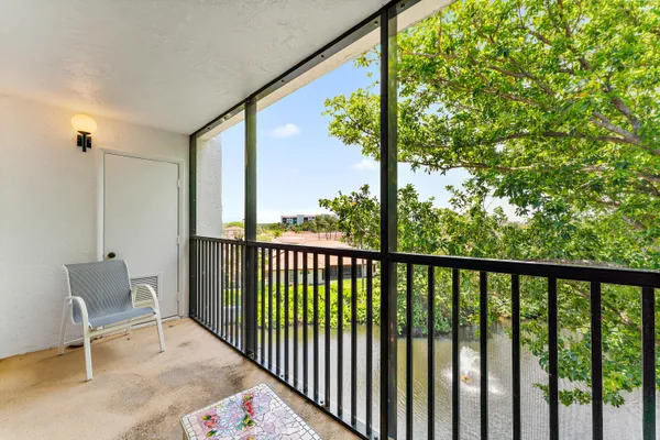 $2,400 | 1605 Highway 1, Unit C401, Jupiter, FL 33477