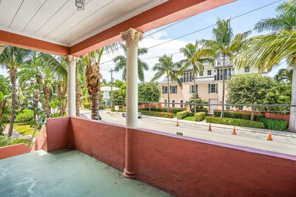 $4,500 | 102 Southeast 7th Avenue, Unit VILLA 2, Delray Beach, FL 33483