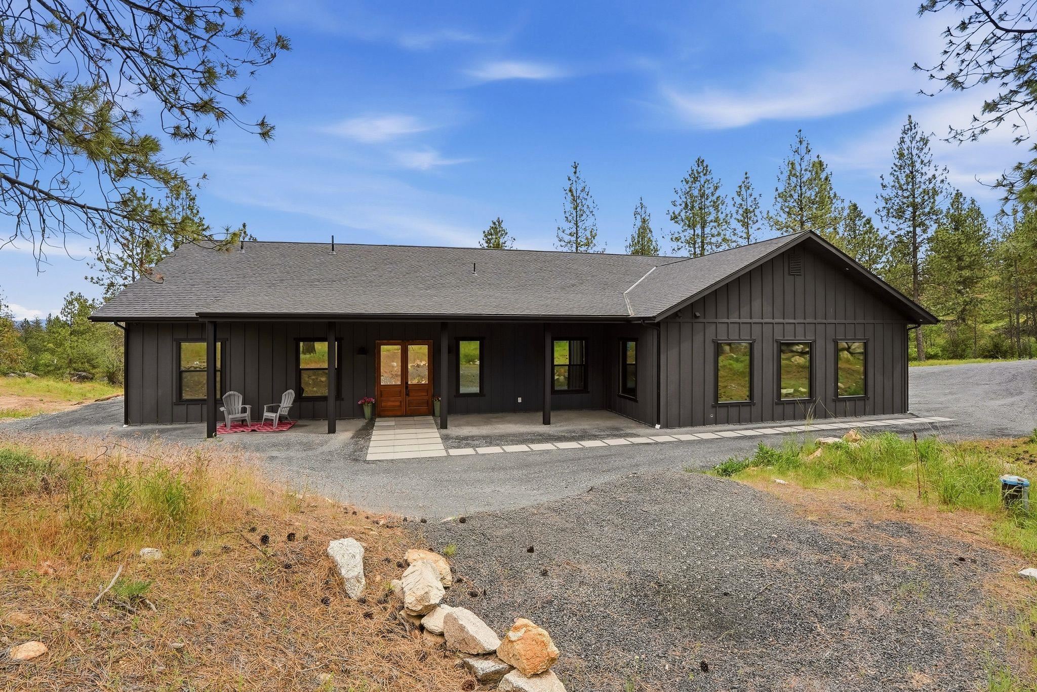 16107 North Austin Road Spokane, WA 99208 - Photo 1 of 45