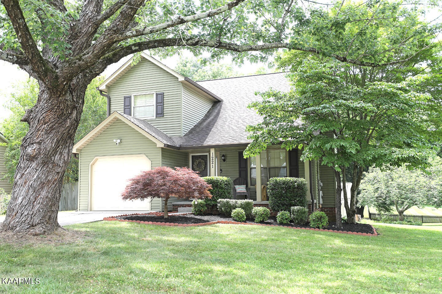 1221 Chelsea Road Knoxville, TN 37922 - Photo 1 of 24 Gallery Image 1