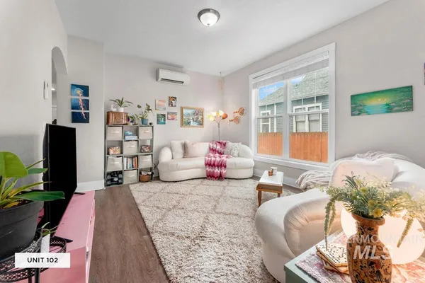 $1,100,000 | 1311 West Washington Street, Boise, ID 83702