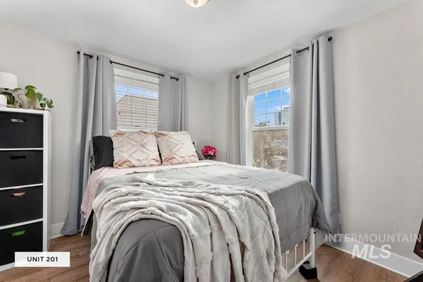 $1,100,000 | 1311 West Washington Street, Boise, ID 83702