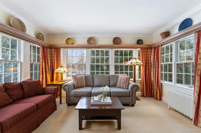 $1,795,000 | 18 Tunstall Road, Scarsdale, NY 10583