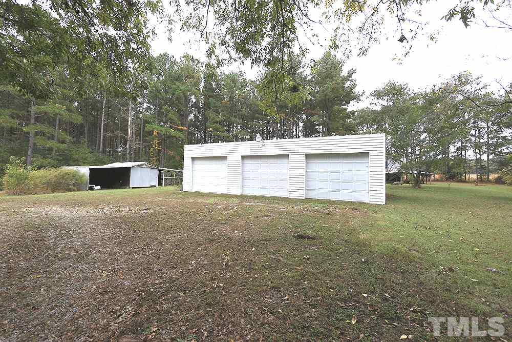 1365 Old Halifax Road Zebulon, NC 27597 - Photo 12 of 23 Gallery Image 12