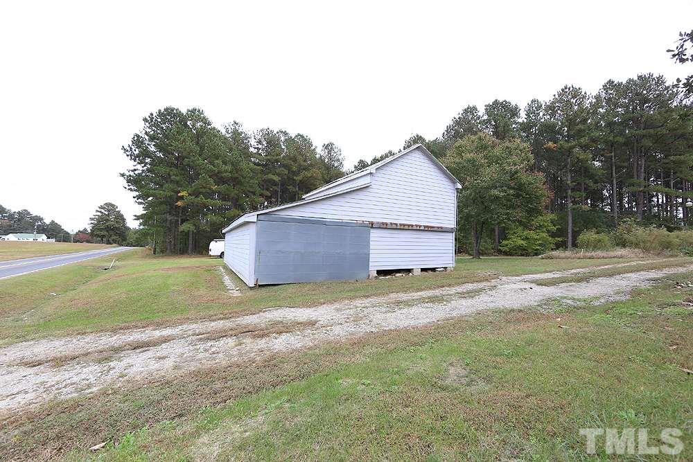 1365 Old Halifax Road Zebulon, NC 27597 - Photo 15 of 23 Gallery Image 15