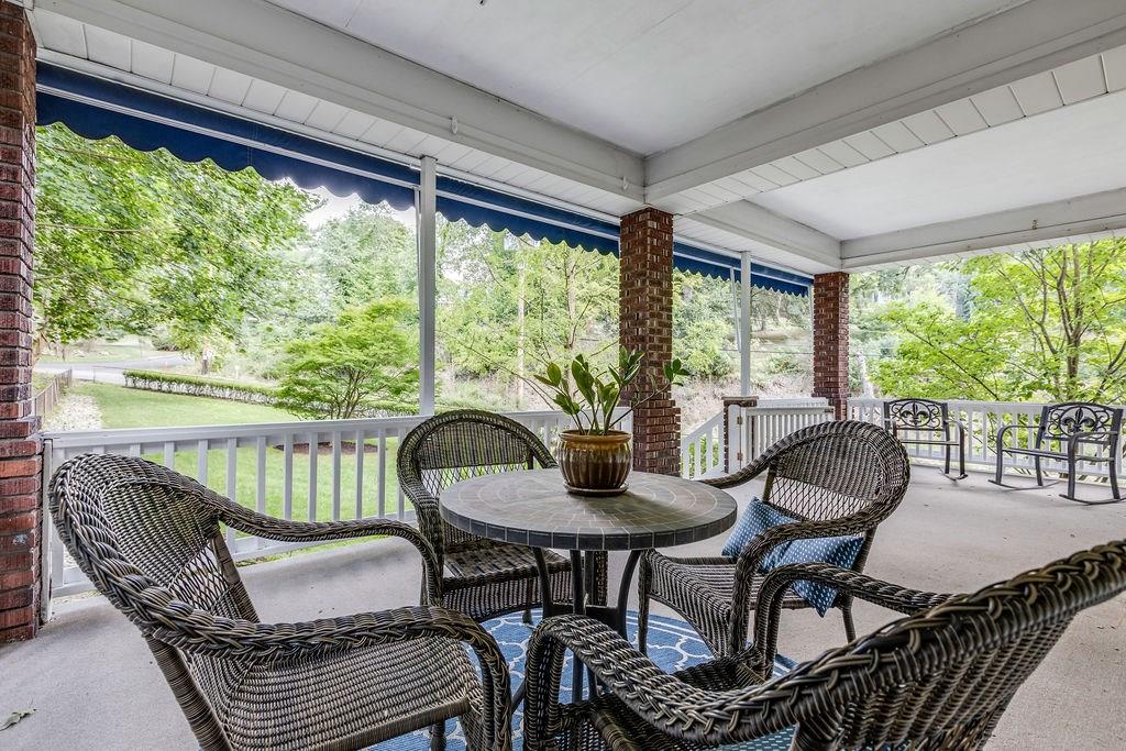 4 Ben Avon Heights Road Pittsburgh, PA 15202 - Photo 4 of 25 Time to relax