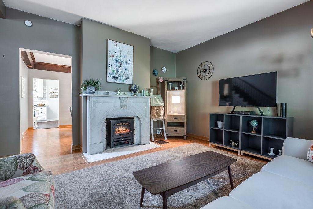 4 Ben Avon Heights Road Pittsburgh, PA 15202 - Photo 5 of 25 So cozy & love that fireplace (insert included in sale)