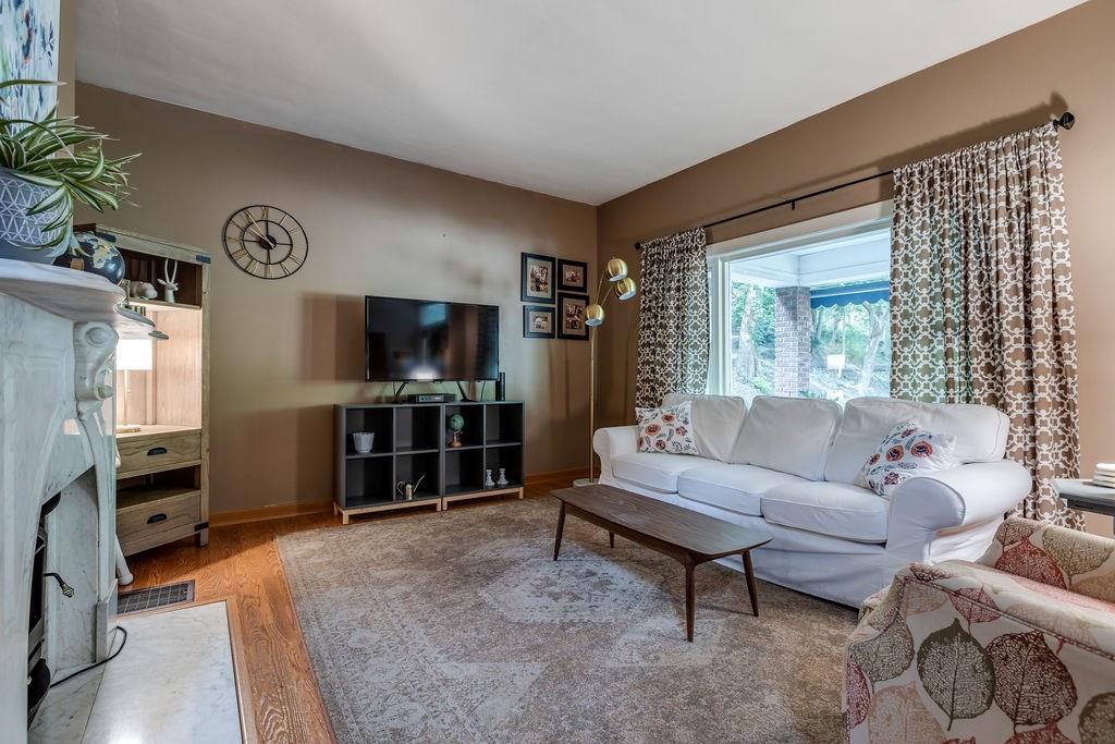 4 Ben Avon Heights Road Pittsburgh, PA 15202 - Photo 6 of 25 Fresh and neutral