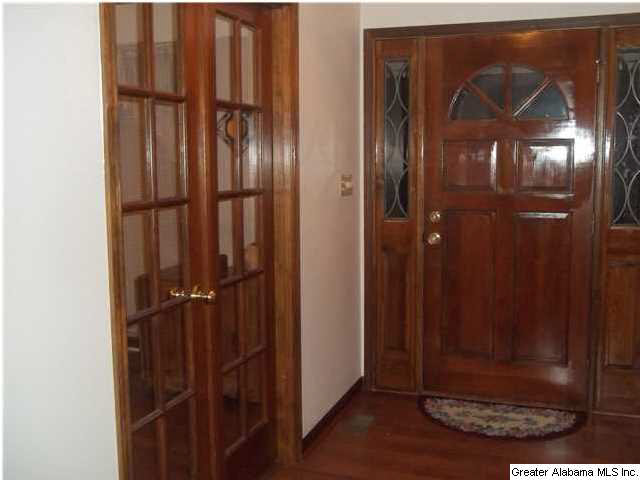 1209 12th Terrace Pleasant Grove, AL 35127 - Photo 2 of 27