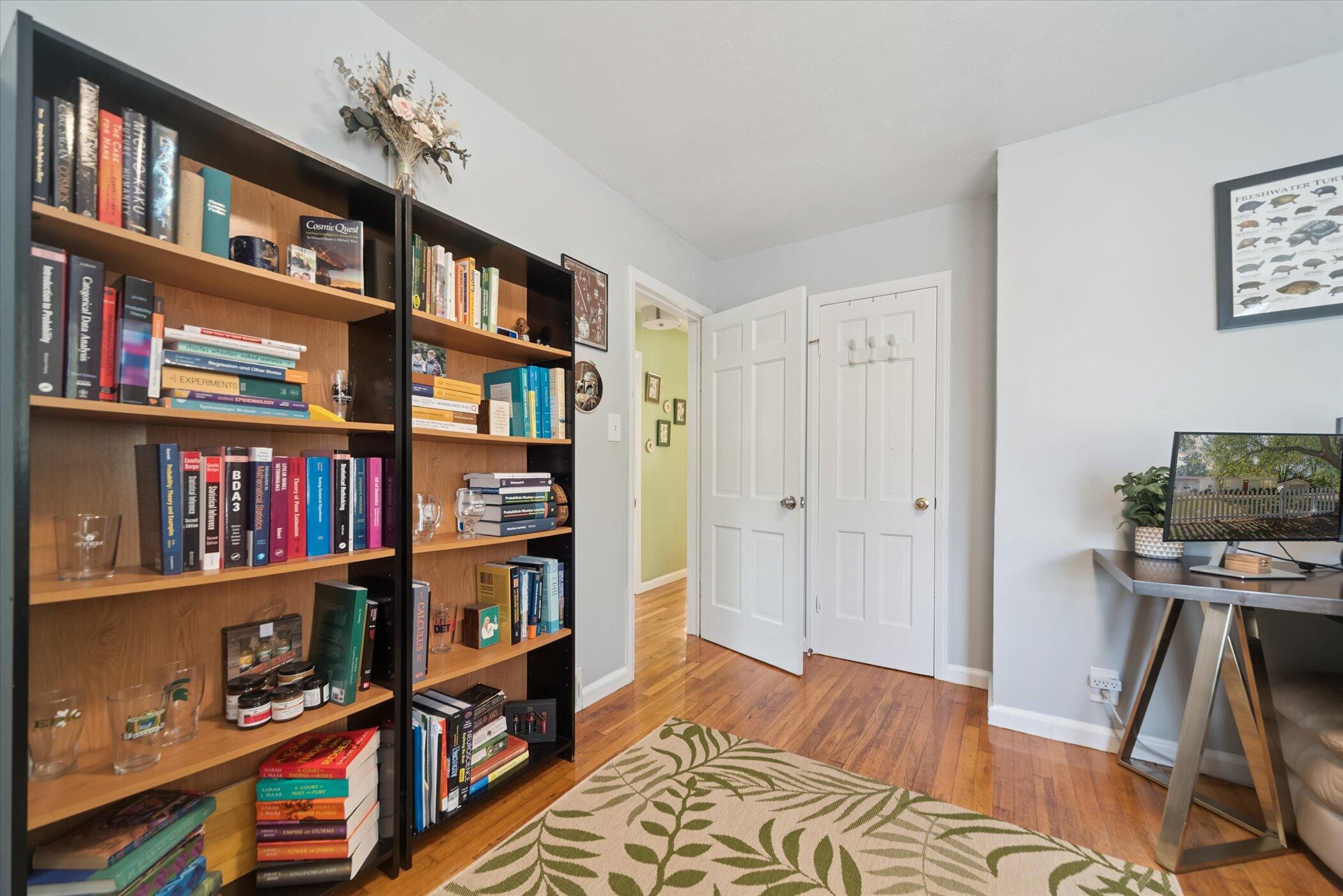 1608 Haslett Road East Lansing, MI 48823 - Photo 11 of 30 14-1608-Haslett-Rd-East-Lansing-MI-Windo