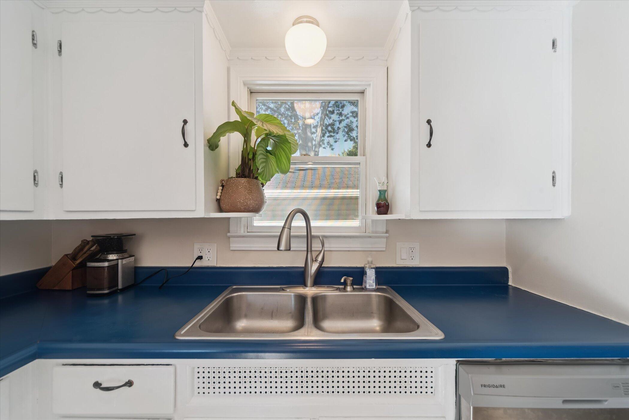 1608 Haslett Road East Lansing, MI 48823 - Photo 15 of 30 18-1608-Haslett-Rd-East-Lansing-MI-Windo