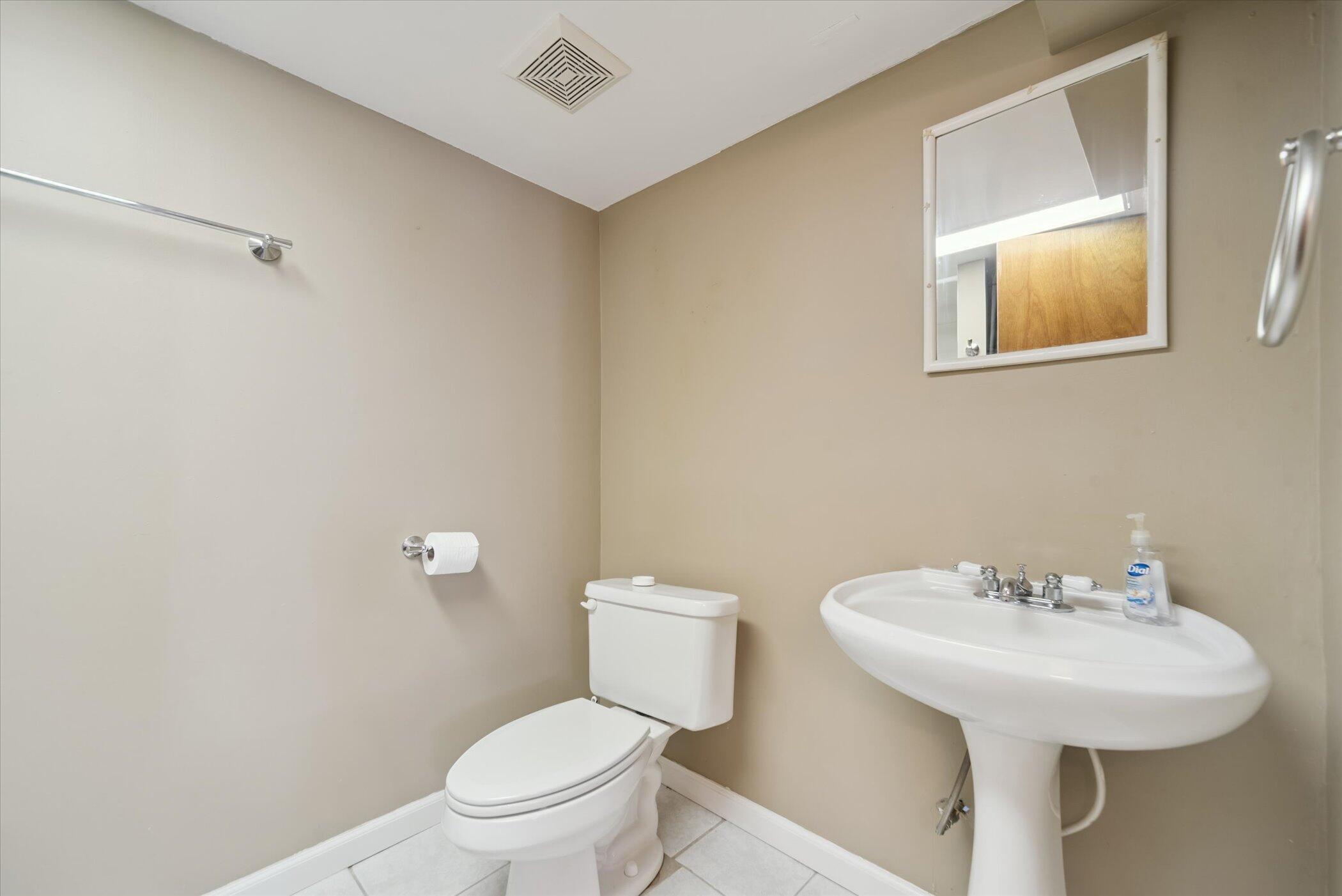1608 Haslett Road East Lansing, MI 48823 - Photo 19 of 30 23-1608-Haslett-Rd-East-Lansing-MI-Windo
