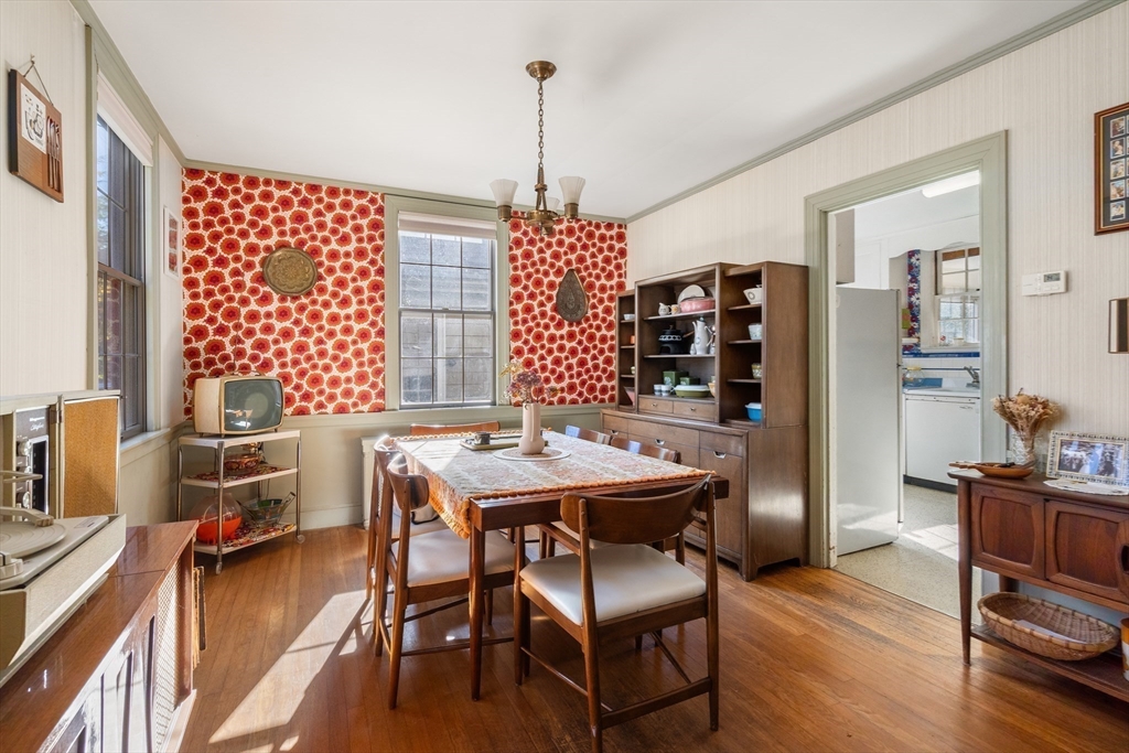 20 Ashton Road Attleboro, MA 02703 - Photo 7 of 39 Gallery Image 7