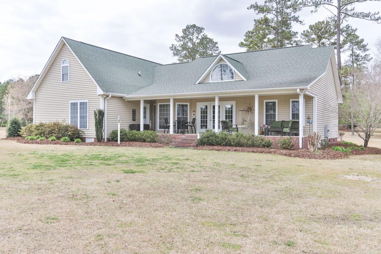 1215 Rice Street Hamlet, NC 28345 - Photo 51 of 52 53