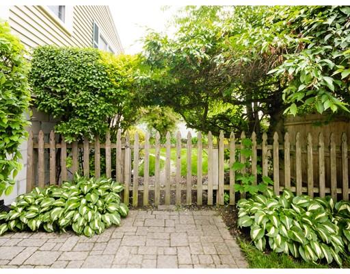 22 Sims Road Quincy, MA 02170 - Photo 10 of 39 Gallery Image 10