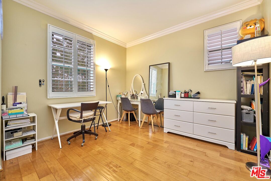409 Spring Park Road Camarillo, CA 93012 - Photo 18 of 31 a room with furniture cabinets and a window