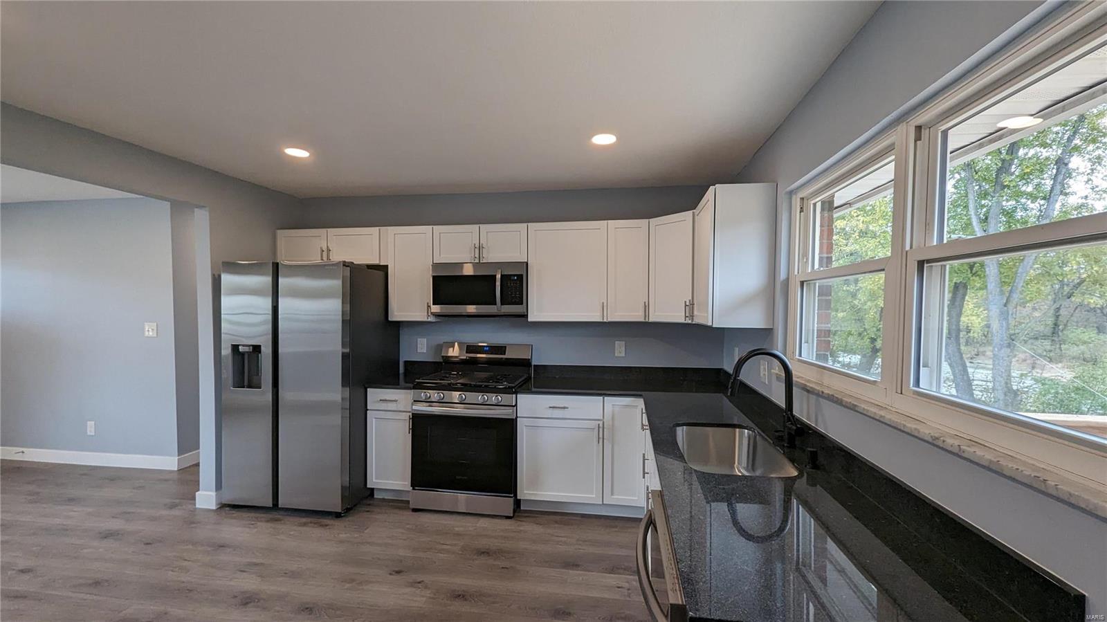 5525 Old Alton Road Granite City, IL 62040 - Photo 19 of 51