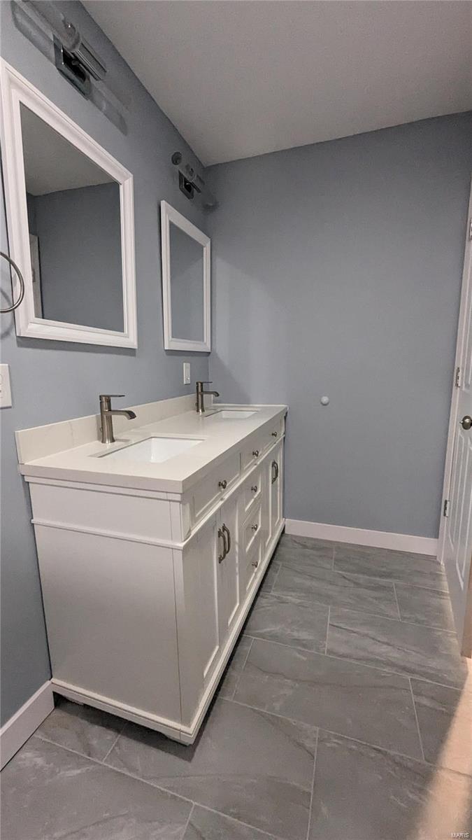 5525 Old Alton Road Granite City, IL 62040 - Photo 42 of 51