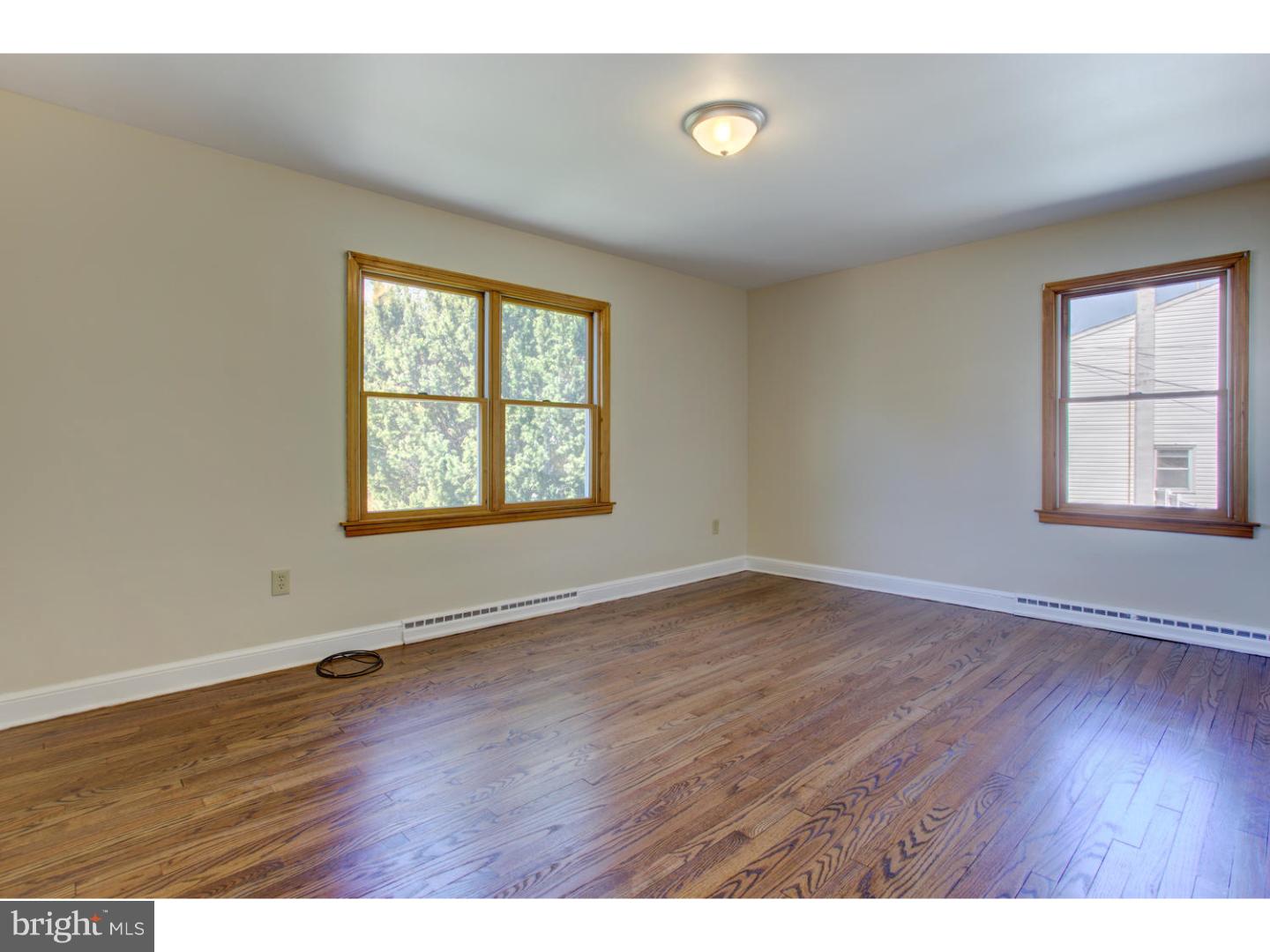 417 Federal City Road Pennington, NJ 08534 - Photo 15 of 25 Gallery Image 15
