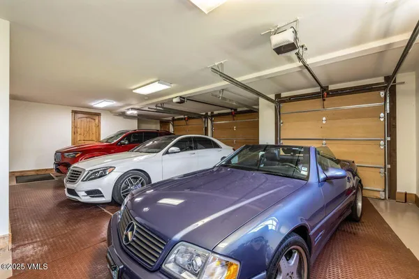 $11,900,000 | 100 Timber Springs Drive, Edwards, CO 81632