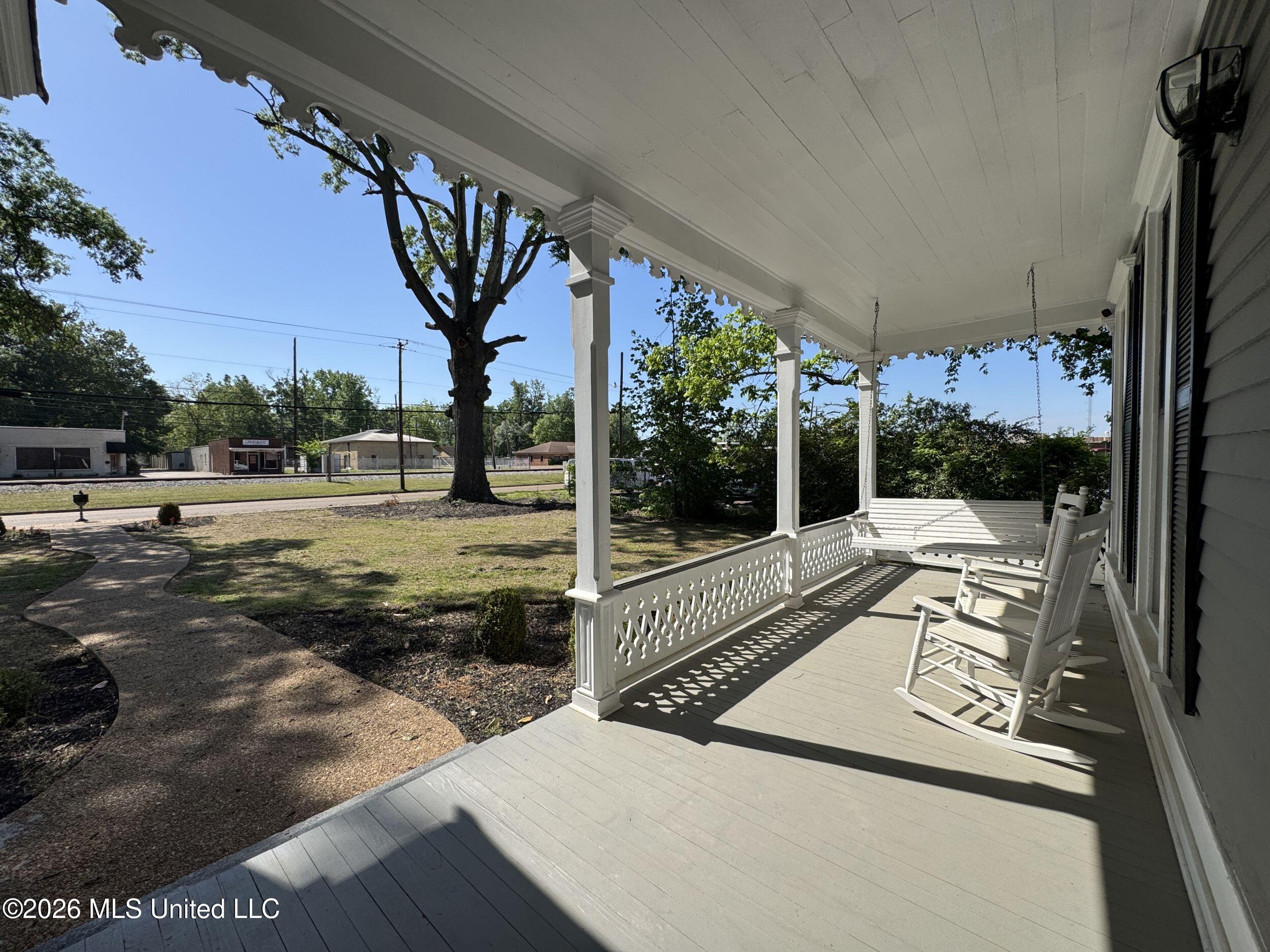 201 Boothe Street Batesville, MS 38606 - Photo 23 of 128 5bthtbs7