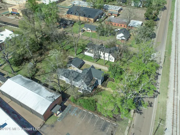 $425,000 | 201 Boothe Street, Batesville, MS 38606
