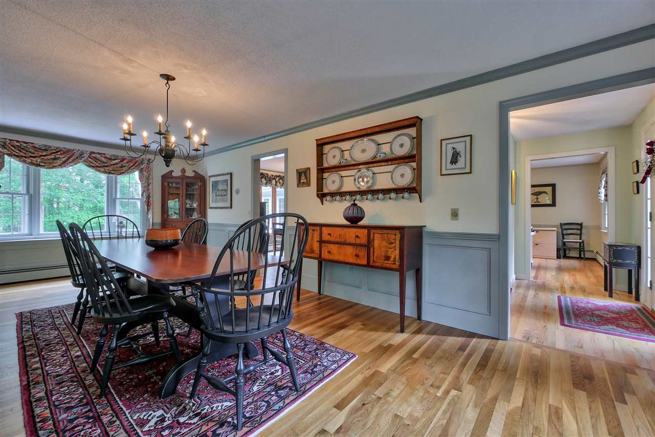 64 Old Farm Road Bedford, NH 03110 - Photo 19 of 33