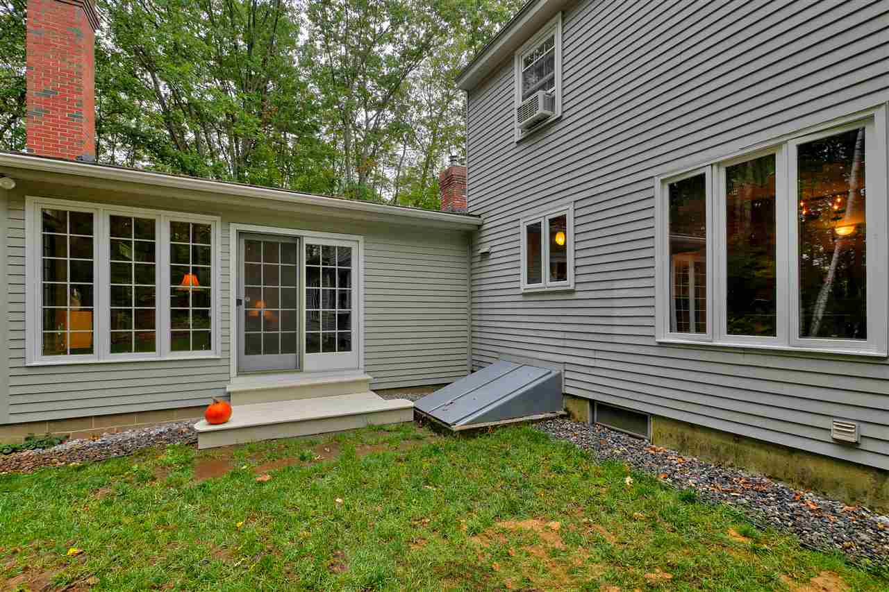 64 Old Farm Road Bedford, NH 03110 - Photo 32 of 33