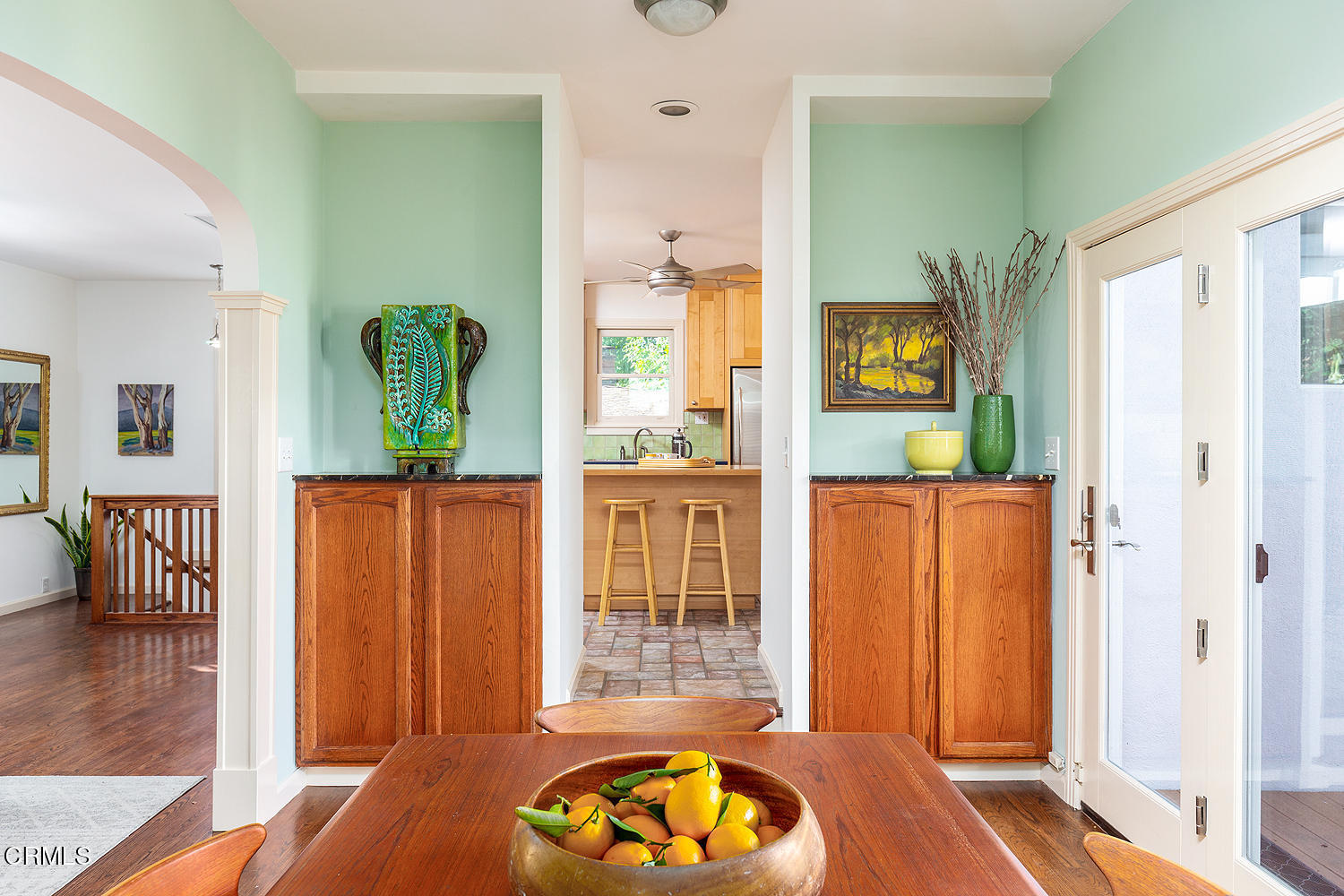 98 Pine Crest Drive South Pasadena, CA 91030 - Photo 11 of 33 a view of a bedroom with wooden floor and windows