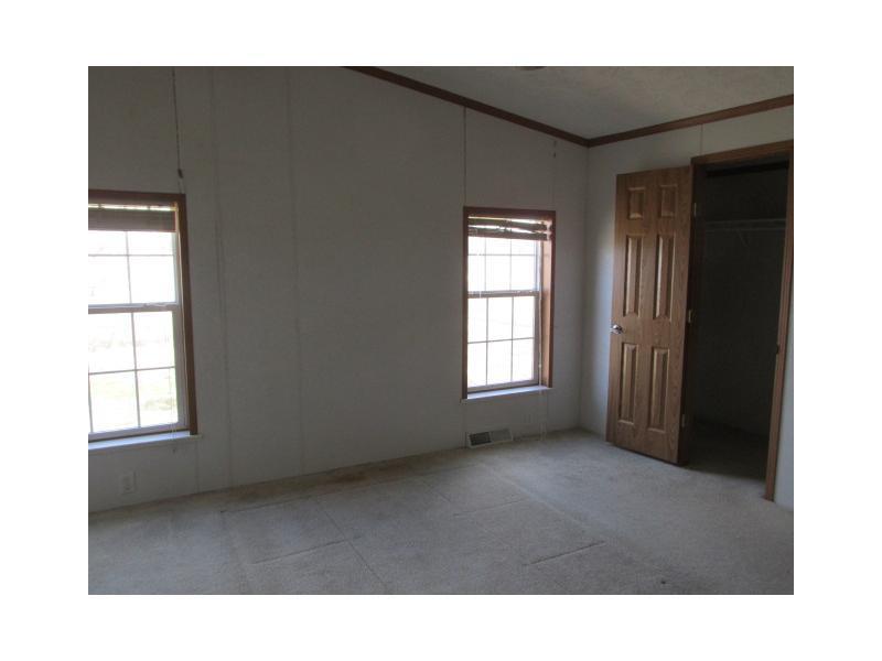 10670 West Awbrey Road Quincy, IN 47456 - Photo 8 of 12
