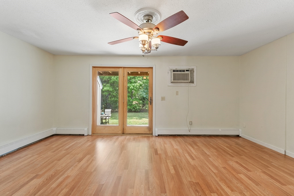 172 Ayer Road, Unit F1 Shirley, MA 01464 - Photo 19 of 38 Gallery Image 19