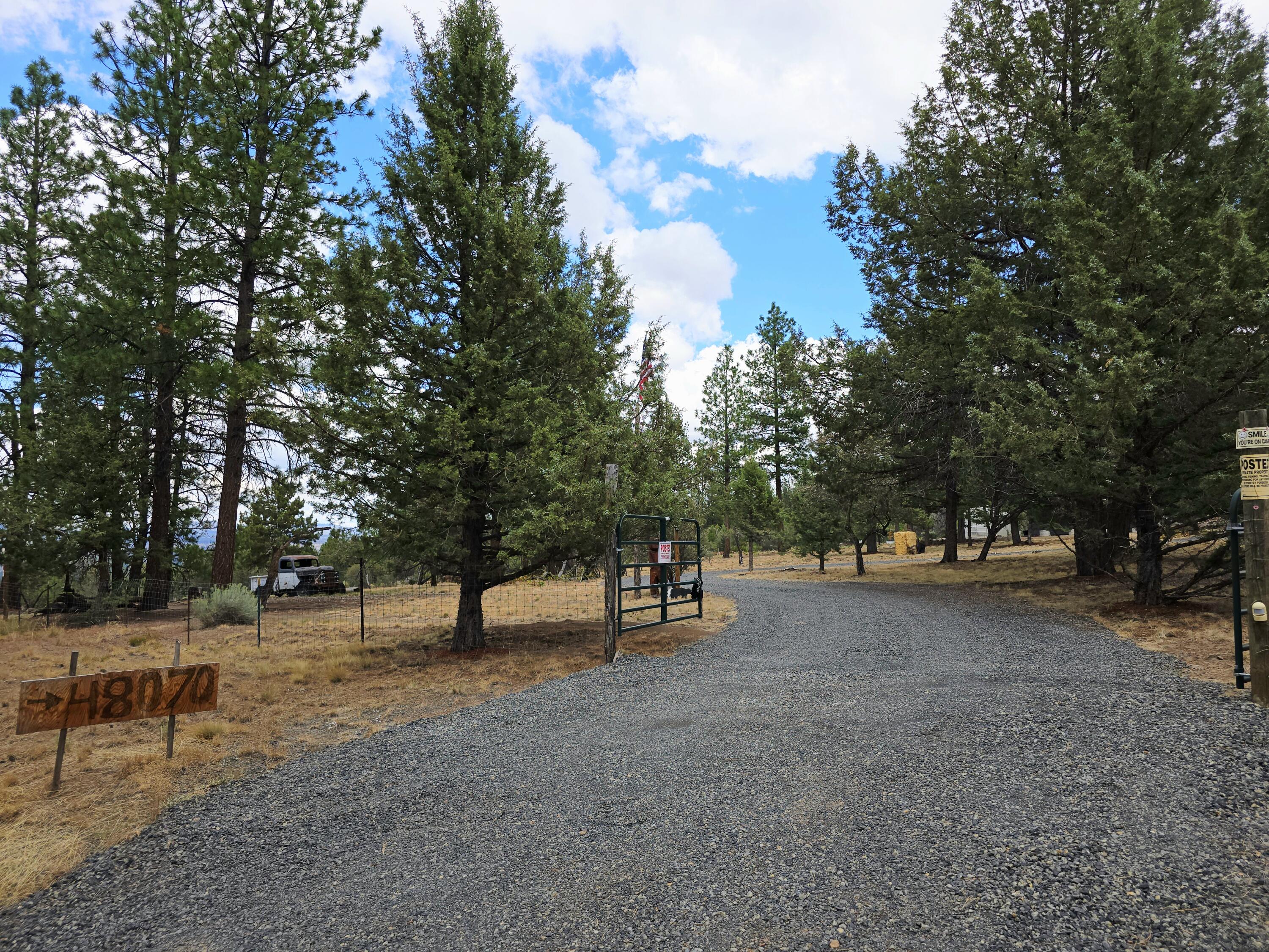 48070 Partin Drive Beatty, OR 97621 - Photo 23 of 29 The driveway