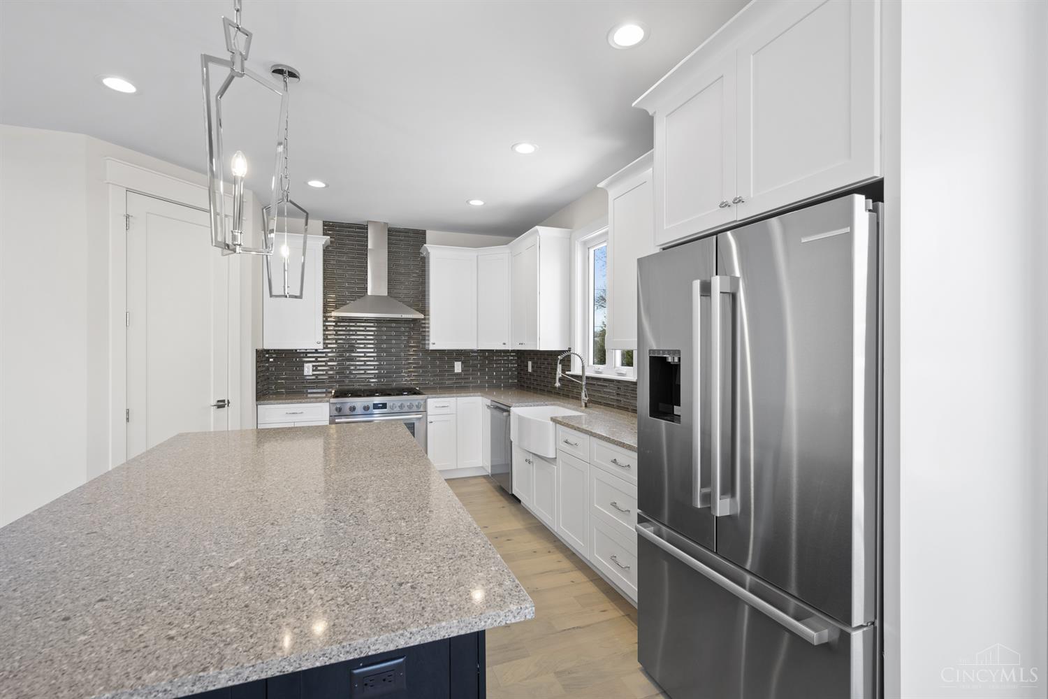 8010 Remington Road Montgomery, OH 45242 - Photo 18 of 53 Gallery Image 18