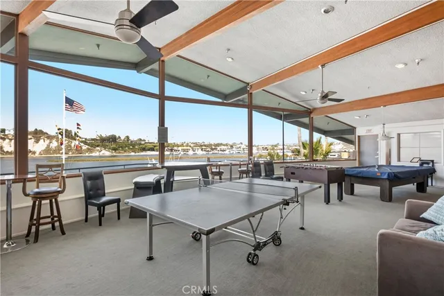 $424,500 | 94 Yorktown, Newport Beach, CA 92660