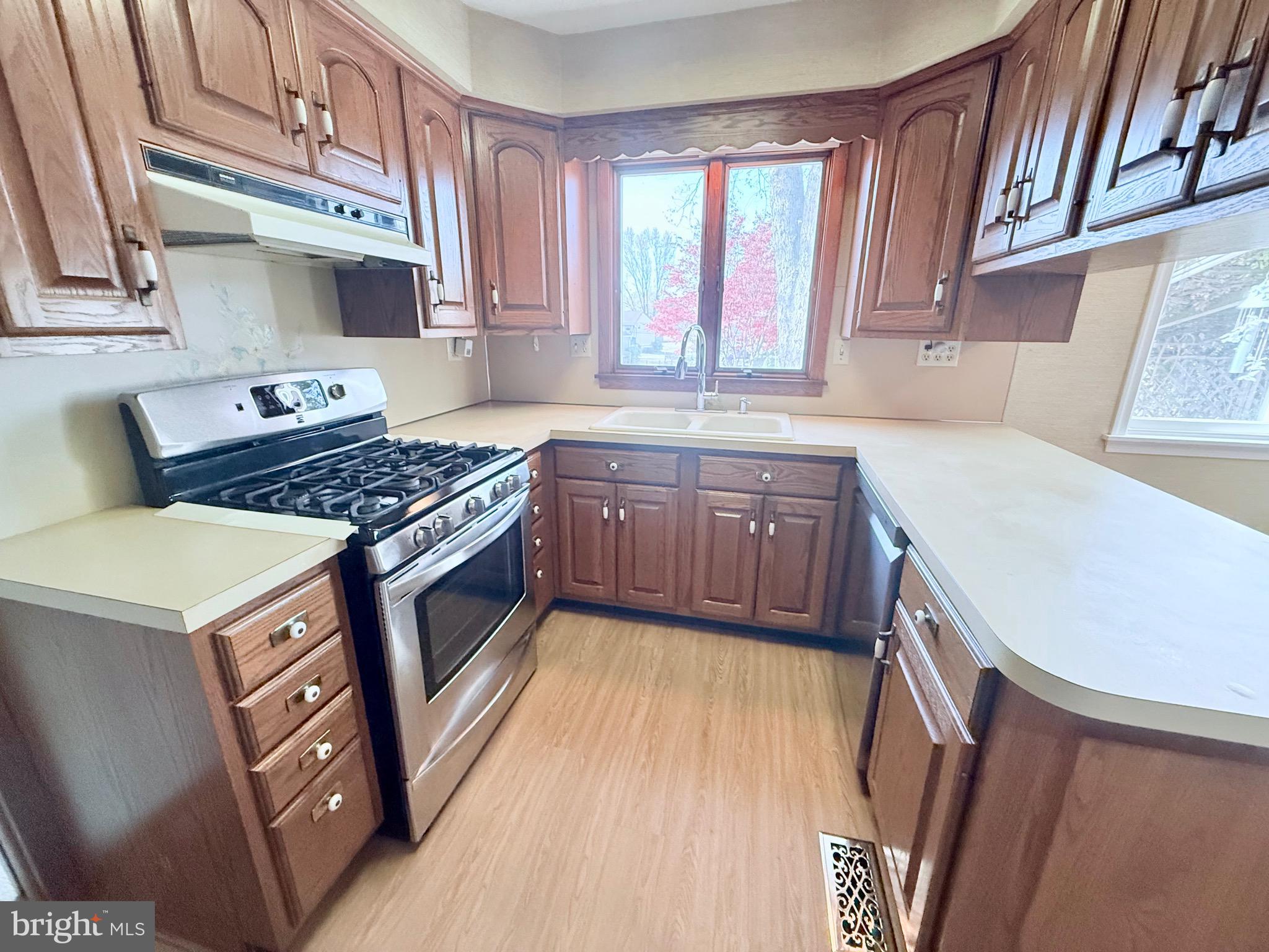 1828 Mare Road Warrington, PA 18976 - Photo 12 of 50 Gallery Image 12